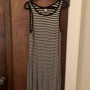 Large sleeveless striped swing dress from Old Navy. Size large.